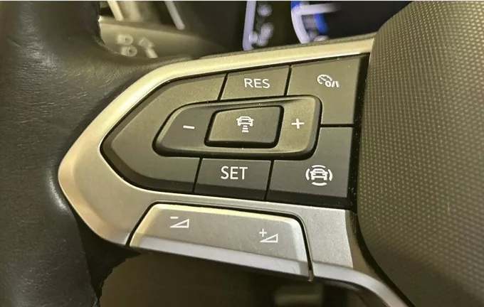 VOLKSWAGEN T-CROSS 1.0 TSI 110 Start/Stop BVM6 R-Line Tech photo 21 2129017