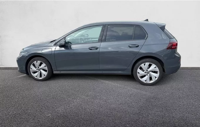 VOLKSWAGEN GOLF 1.5 eHybrid 204 DSG6 VW Edition extérieur trois quart arrière gauche 2128496