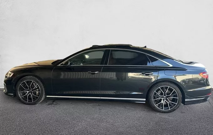 AUDI A8 60 TFSIe Tiptronic 8 quattro Avus Extended extérieur côté gauche 2130033