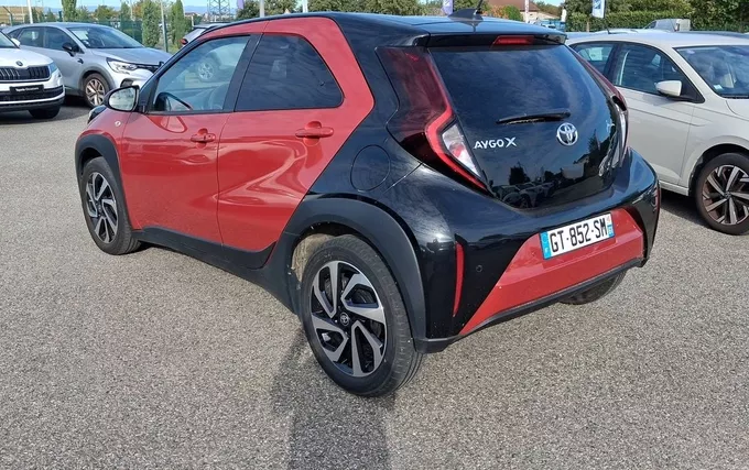 TOYOTA AYGO X 1.0 VVT-i 72 S-CVT Design extérieur trois quart arrière gauche 1103824