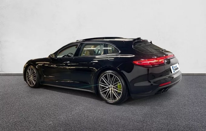 PORSCHE PANAMERA 4 V6 3.0 462 PDK Hybrid Sport Turismo extérieur trois quart arrière gauche 2128174