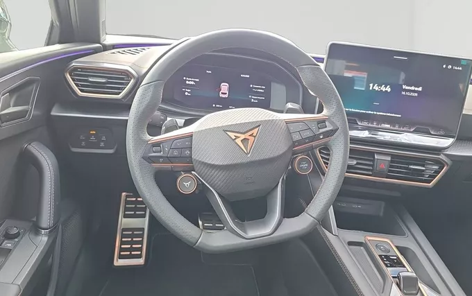 CUPRA LEON 1.5 eTSI Hybrid 150 ch DSG7 V photo 12 4861