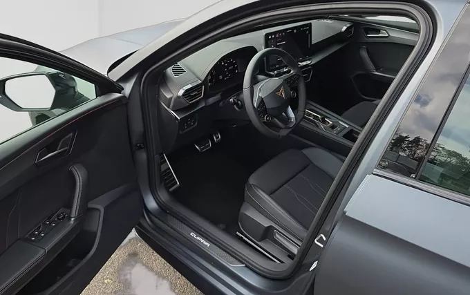 CUPRA LEON 1.5 eTSI Hybrid 150 ch DSG7 V photo 20 4861