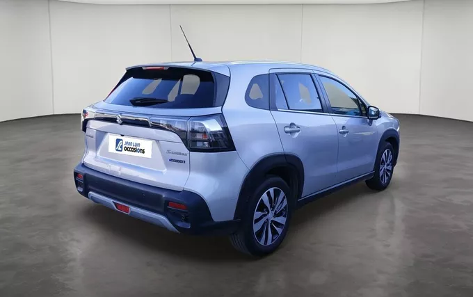 SUZUKI S-CROSS 1.5 Dualjet Allgrip Hybrid Auto Style extérieur trois quart arrière droit 14031