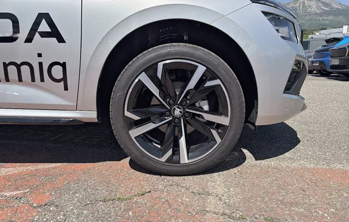 SKODA KAMIQ 1.0 TSI Evo 2 116 ch DSG7 Monte Carlo photo 9 0726