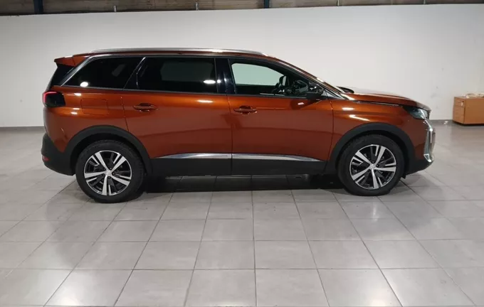 PEUGEOT 5008 BlueHDi 130ch S&S EAT8 Allure Pack extérieur côté droit 2130501