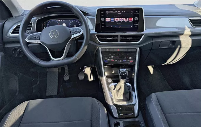 VOLKSWAGEN T-ROC 1.5 TSI EVO 150 Start/Stop BVM6 Style extérieur trois quart avant droit 2130386
