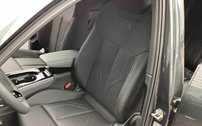 AUDI Q3 TFSI 150 ch Hybride S tronic 7 Advanced photo 11 5734