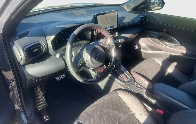 TOYOTA YARIS CROSS Hybride 130h 2WD GR SPORT photo 11 114704