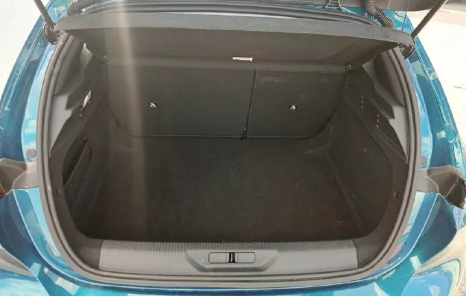PEUGEOT 308 Hybrid 145 e-DCS6 Style extérieur arrière 946098