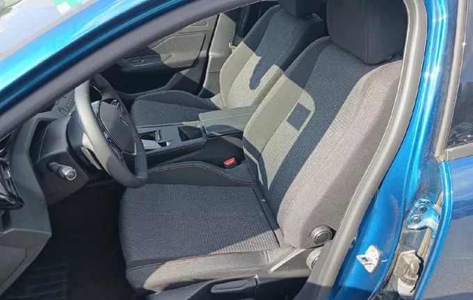 PEUGEOT 308 Hybrid 145 e-DCS6 Style photo 11 946098