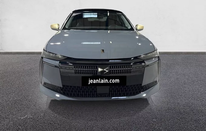 DS DS3 N°4 Hybride 145 Performance Line extérieur avant 058154