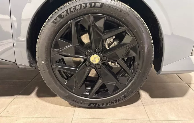 DS DS3 N°4 Hybride 145 Performance Line photo 9 058154