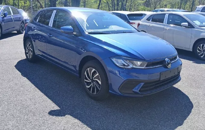 VOLKSWAGEN POLO 1.0 TSI 95 S&S DSG7 VW Edition extérieur trois quart avant droit 8721