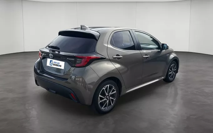 TOYOTA YARIS Hybride 116h Design extérieur trois quart arrière droit 1104056