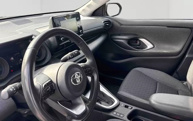 TOYOTA YARIS Hybride 116h Design photo 18 1104056