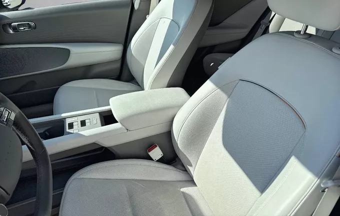 HYUNDAI IONIQ 6 77 kWh 229 ch Creative photo 20 13767