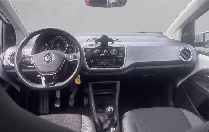 VOLKSWAGEN UP! Up 1.0 65 BlueMotion Technology BVM5 Active extérieur trois quart avant droit 2131059
