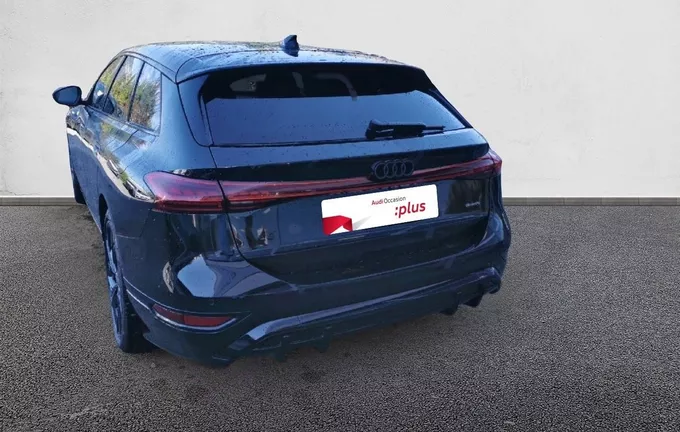 AUDI A6 E-TRON Avant 428 ch 100 kWh Quattro S line extérieur arrière 9562