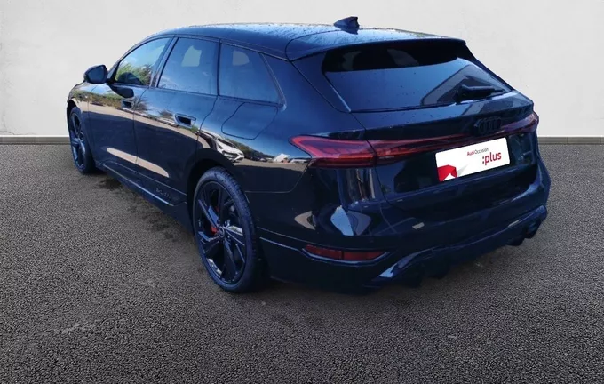 AUDI A6 E-TRON Avant 428 ch 100 kWh Quattro S line extérieur trois quart arrière gauche 9562