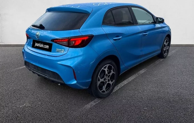 MG MG3 1.5 L Hybrid+ 195 ch Luxury extérieur trois quart arrière droit 6974