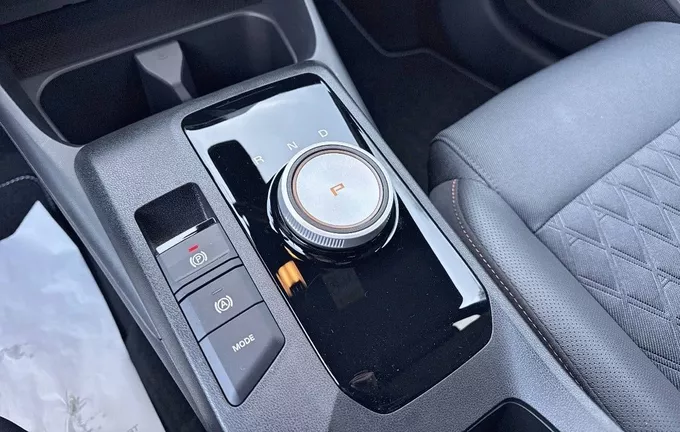 MG MG3 1.5 L Hybrid+ 195 ch Luxury photo 13 6974