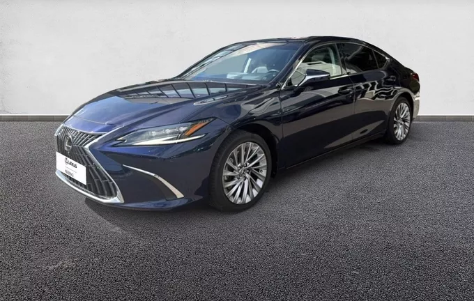 LEXUS ES 300h Executive extérieur trois quart avant gauche 1103400