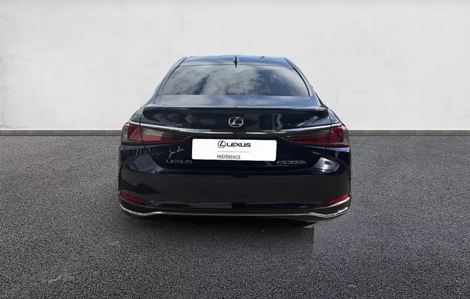 LEXUS ES 300h Executive extérieur arrière 1103400