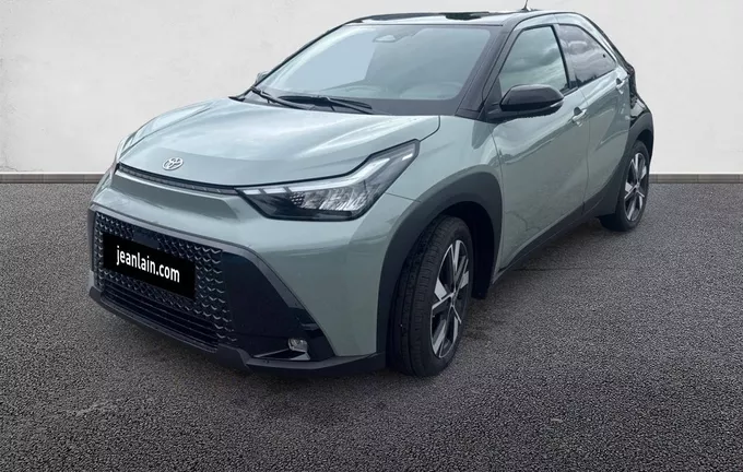 TOYOTA AYGO X Hybride 116h Graphic extérieur trois quart avant gauche 201728