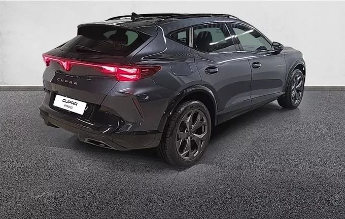 CUPRA FORMENTOR 1.5 eTSI Hybrid 150 ch DSG7 V extérieur trois quart arrière droit 2129404