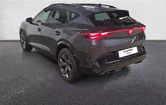 CUPRA FORMENTOR 1.5 eTSI Hybrid 150 ch DSG7 V extérieur trois quart arrière gauche 2129404