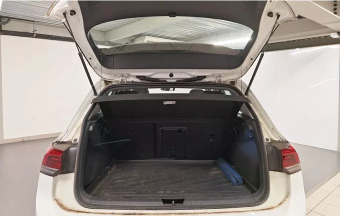 VOLKSWAGEN GOLF 1.5 eTSI OPF 130 DSG7 Style photo 14 2130924