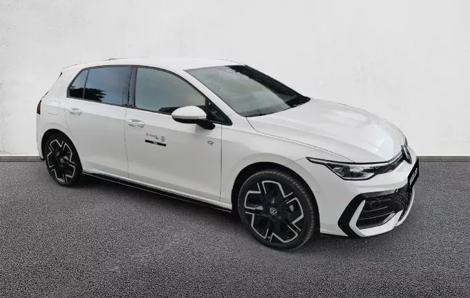 VOLKSWAGEN GOLF 1.5 eTSI EVO2 150 DSG7 R-Line Edition extérieur trois quart avant droit 9656