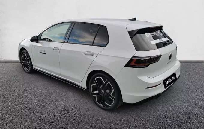 VOLKSWAGEN GOLF 1.5 eTSI EVO2 150 DSG7 R-Line Edition extérieur trois quart arrière gauche 9656
