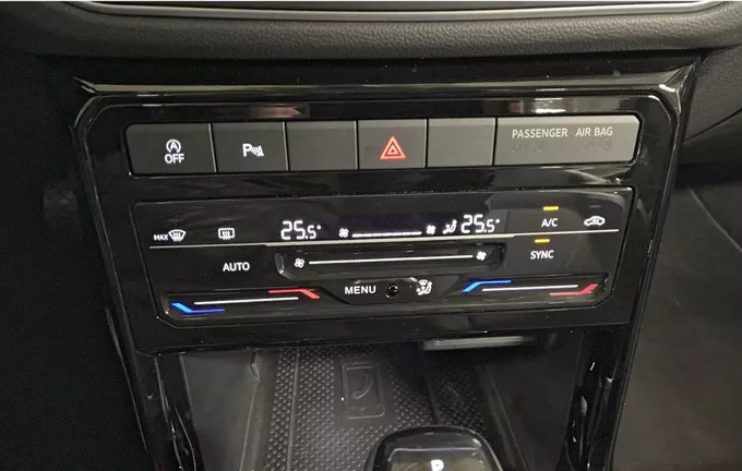 VOLKSWAGEN T-CROSS 1.0 TSI 115 Start/Stop DSG7 Style photo 19 2124282