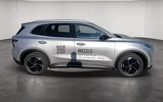 MG MGS5 EV 64kWh - 170 kW 2WD Luxury extérieur côté droit 9804
