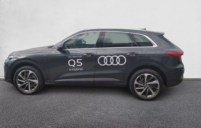 AUDI Q5 e-hybrid 299 ch S tronic 7 Quattro S line extérieur côté gauche 9566