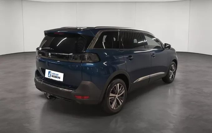 PEUGEOT 5008 BlueHDi 130ch S&S EAT8 Allure Pack extérieur trois quart arrière droit 2131870