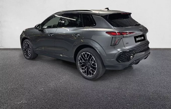 AUDI Q3 HYBRIDE Q3 e-hybrid 272 ch S tronic 6 S line extérieur trois quart arrière gauche 7913