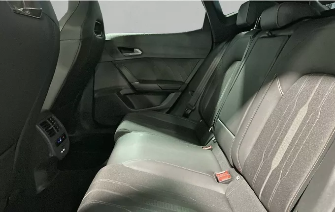 CUPRA FORMENTOR 1.4 e-HYBRID 245 ch DSG6 VZ extérieur arrière 2127644