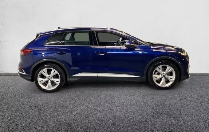 AUDI Q4 E-TRON 45 285 ch 82 kWh extérieur côté droit 2128245