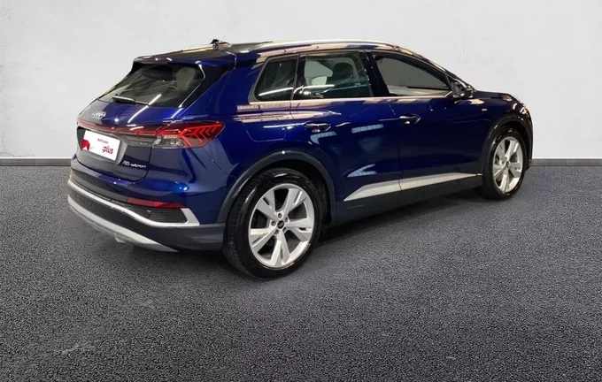 AUDI Q4 E-TRON 45 285 ch 82 kWh extérieur trois quart arrière droit 2128245