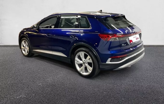 AUDI Q4 E-TRON 45 285 ch 82 kWh extérieur trois quart arrière gauche 2128245