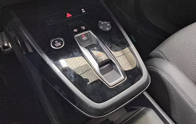 AUDI Q4 E-TRON 45 285 ch 82 kWh photo 13 2128245