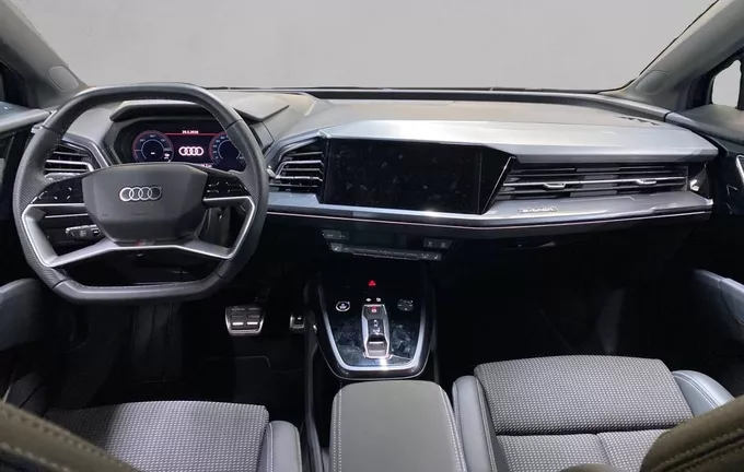 AUDI Q4 E-TRON 45 285 ch 82 kWh photo 18 2128245