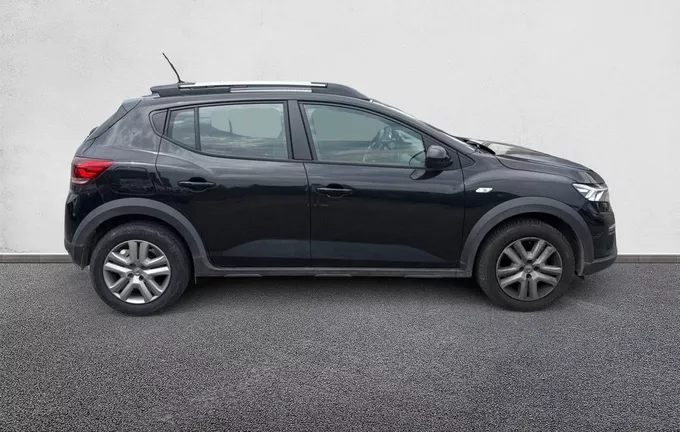 DACIA SANDERO TCe 90 CVT - 22 Stepway Confort extérieur côté droit 2130588