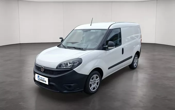 FIAT DOBLO CARGO FT 1.6 MULTIJET 105 BUSINESS extérieur trois quart avant gauche 106345