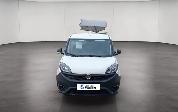 FIAT DOBLO CARGO FT 1.6 MULTIJET 105 BUSINESS extérieur avant 106345