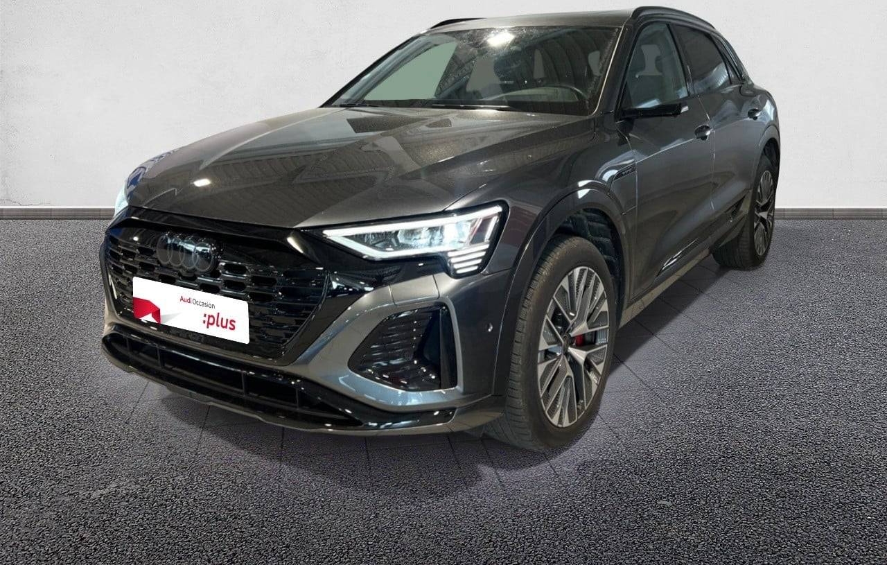 AUDI Q8 E-TRON