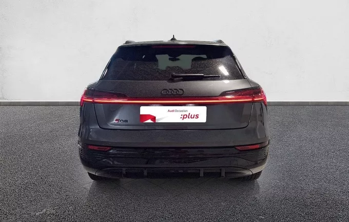 AUDI Q8 E-TRON 55 408 ch 114 kWh Quattro S line extérieur arrière 2129626